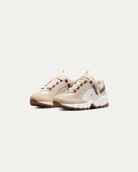 Nike Air Humara LX