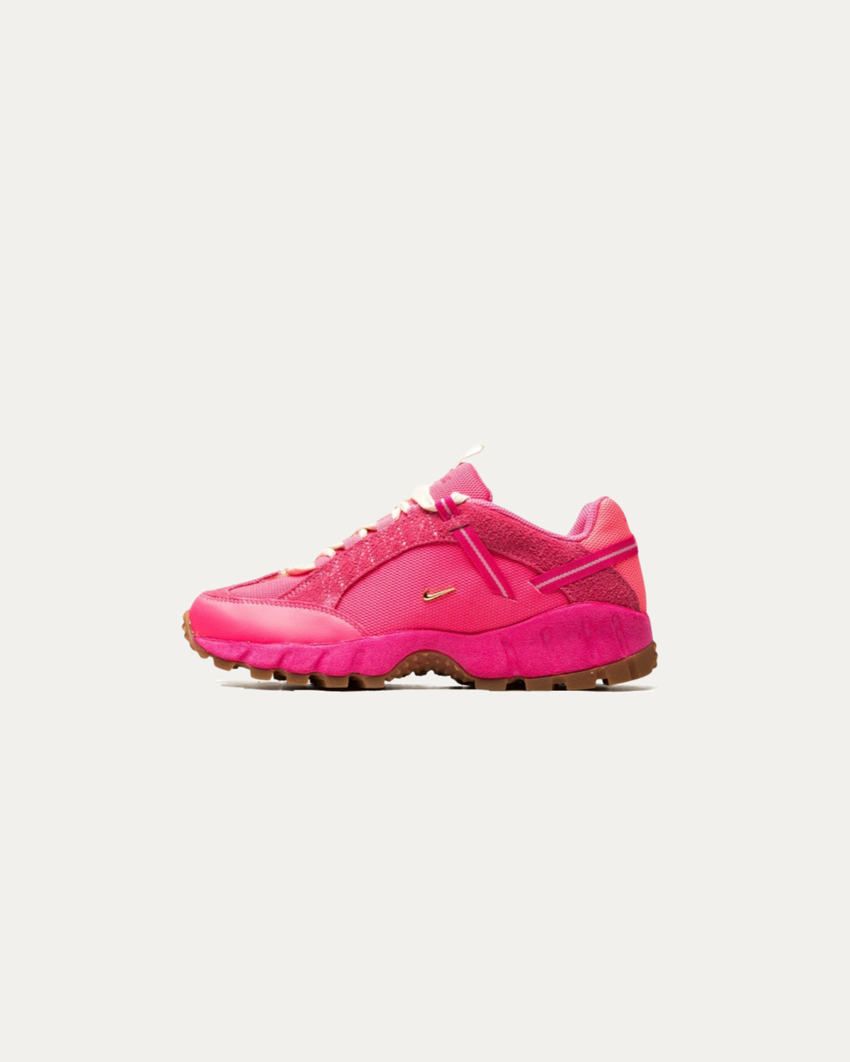 Nike Air Humara LX